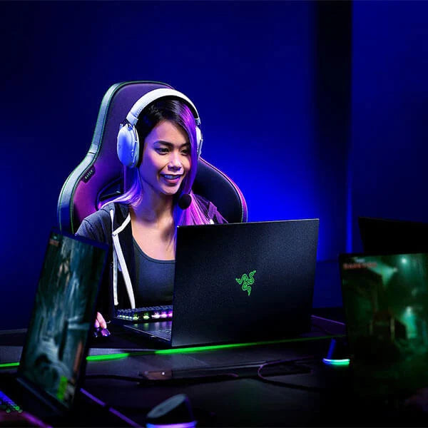 RAZER BlackShark V2 Pro 2023 Edition Wireless 7.1 Surround Gaming Headphone ( White ) ( PC / Mobile / PS ) - Byte Baazar